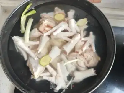 Make The spicy chicken wings step 4