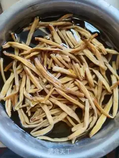 Make Scrambled carrots step 3