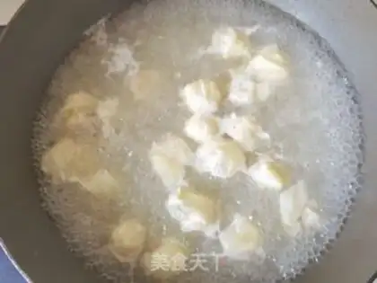 Make Duck stand soup step 7