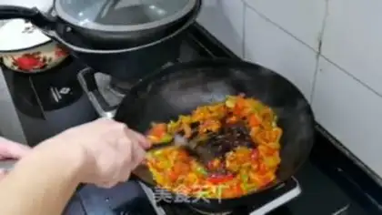 Make Tomato pepper sauce step 4