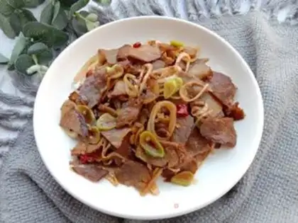 Make The onion fried the meat step 8