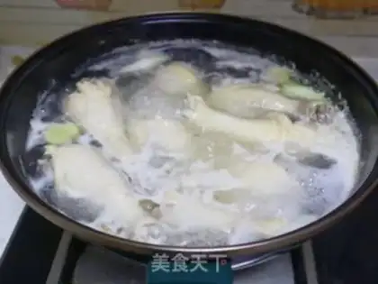Make Chicken leg with sauce step 2