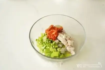 Make Korean seafood pickles step 1