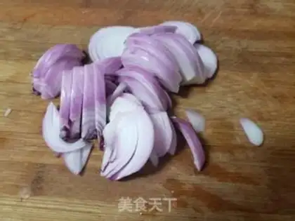 Make Green bean sprouts onions step 1
