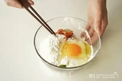 Make Korean seafood pickles step 2