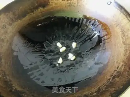 Make Garlic cabbage step 0