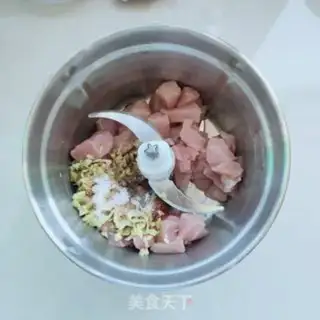 Make cucumber meatball soup step 5