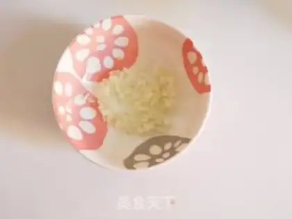 Make cucumber piping step 2