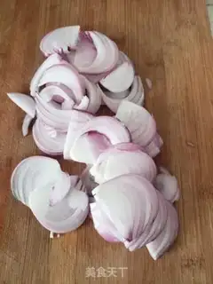 Make Clear the onions step 0