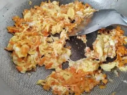 Make cucumber eggs and carrot dumplings step 2