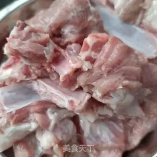 Make Red lamb chops step 1