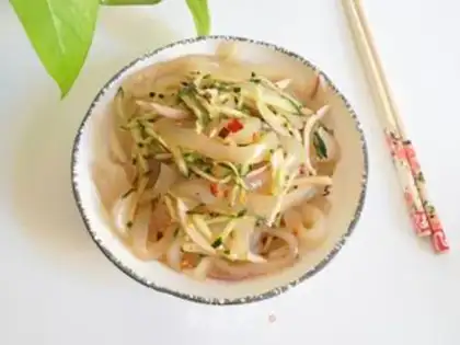 Make cucumber piping step 10