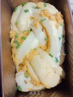 Make Onion pine toast step 6