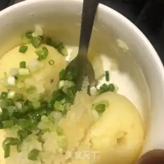 Make Garlic mashed potatoes step 4
