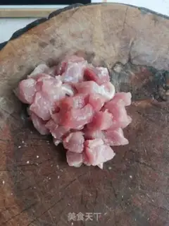 Make Old pineapple meat step 1
