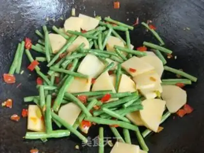 Make Potato chips, soybeans step 4