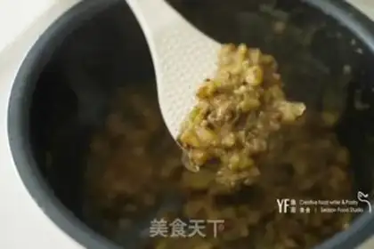 Make Green bean rice and cow milk step 1