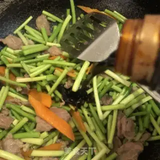 Make Garlic fried meat step 11