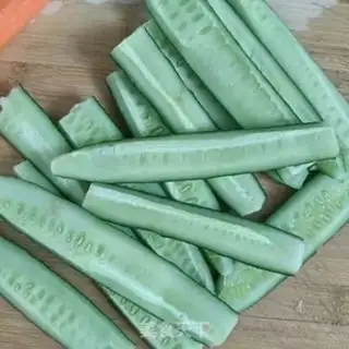 Make Cold cucumber step 1