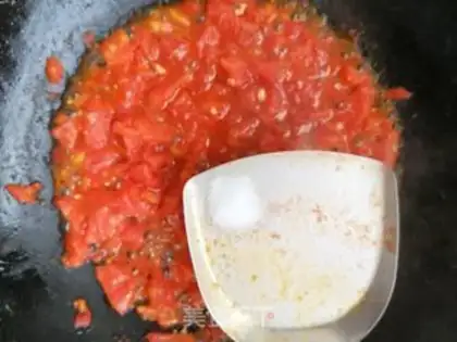 Make Tomato fried eggs step 6