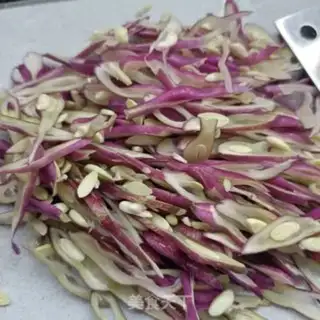 Make Puffy and veal beans step 1