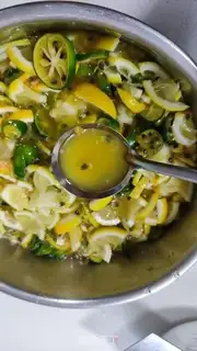 Make Bronco-cracker lemon tea step 7