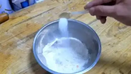 Make White noodle bowl step 0