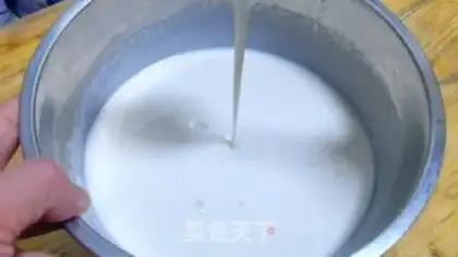 Make White noodle bowl step 2