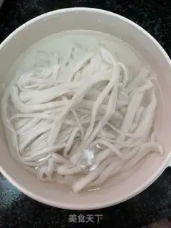 Make Onion oil step 4