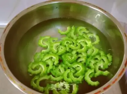 Make Cream pepper noodles step 2