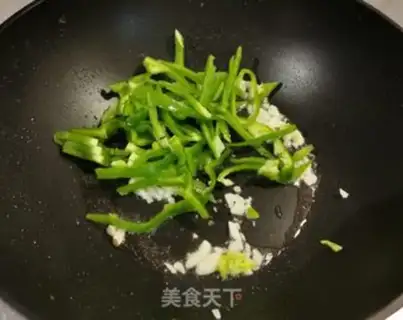 Make Cream pepper noodles step 5