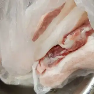 Make A radish meat bun step 3