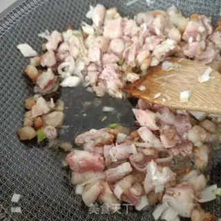 Make A radish meat bun step 12