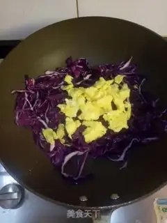 Make ♪ ♪ ♪ Blue fried eggs ♪ step 4