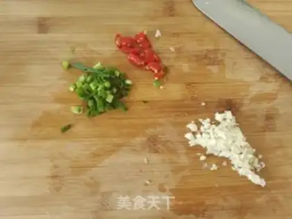 Make Garlic fan dragonfish step 1