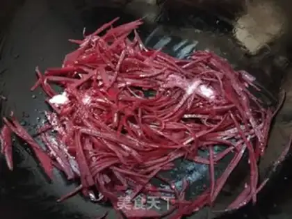 Make Cracking beets step 2