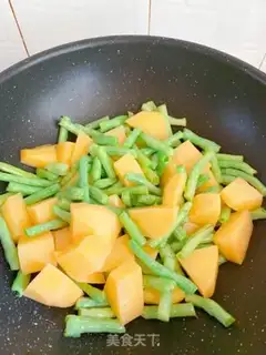 Make Potato-fruit ribs step 1