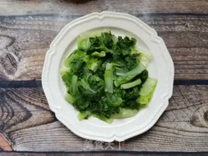 Make Little pepper garlic and cabbage step 3