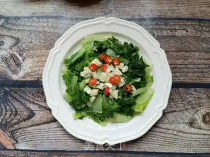 Make Little pepper garlic and cabbage step 4