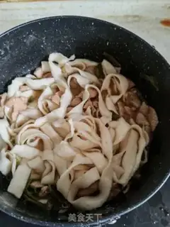 Make Pyramid bowel knife step 4