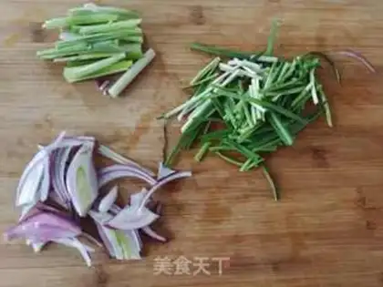 Make Roast corn noodles step 2