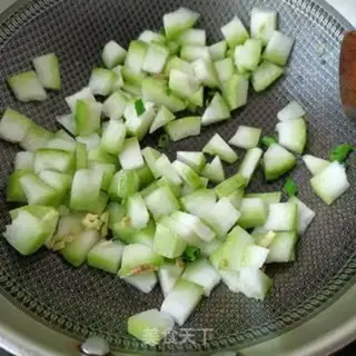 Make cucumber-mixed shrimp step 4