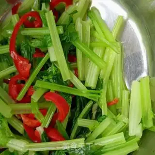 Make Celery with beef step 5