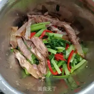 Make Celery with beef step 11