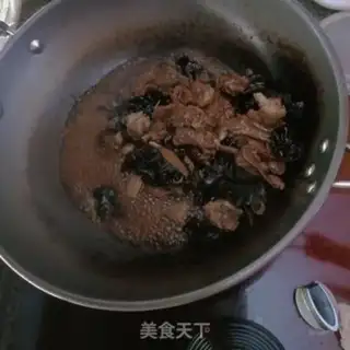 Make Black-mucked duck step 11