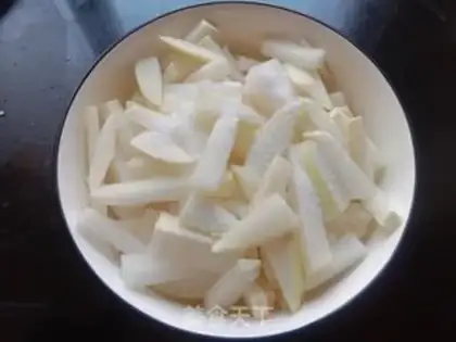 Make Sour radish step 1
