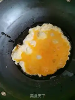 Make Tomato fried eggs step 4