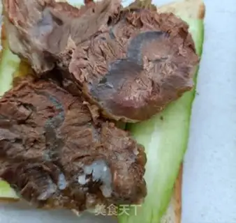 Make Beef cucumber sandwich step 6