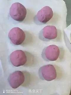 Make Potato-fruit step 1
