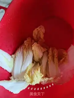 Make The dolls cook dumplings step 1